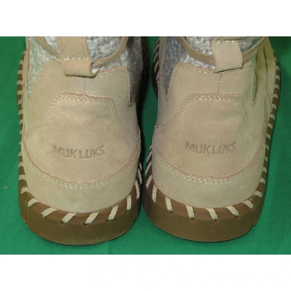 NWT MUK LUKS Women's Sand Knit Boots Memory Foam Insole 1000104-250 Size 9.5